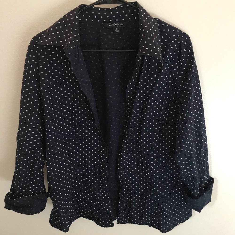 Women’s dress shirt